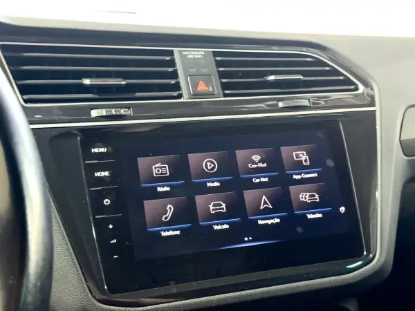 Volkswagen Tiguan 2020 - 29900 EUR, 176496 km - 176496km - foto 26 de 31