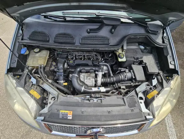 Ford C-Max 2004 - 4500 EUR, 263000 km - 263000km - foto 3 de 25