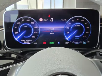 Mercedes-Benz EQE 2025 - 58990 EUR, 8906 km - AUTO.MOTO.pt - 8906km - foto 17 de 46