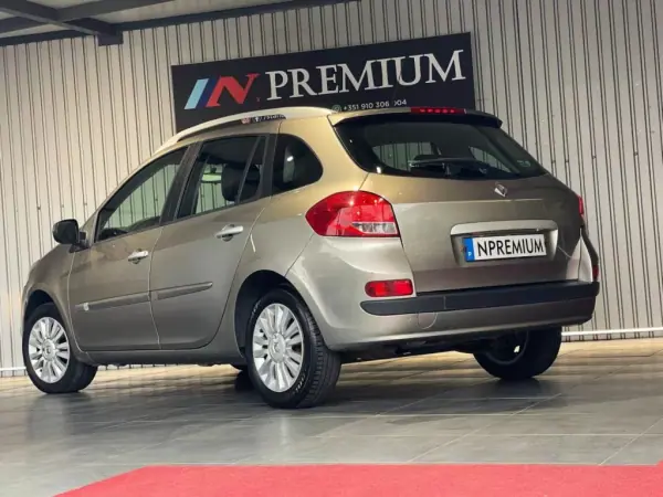 Renault Clio Break 2012 - 6500 EUR, 190800 km - AUTO.MOTO.pt - 190800km - foto 18 de 34