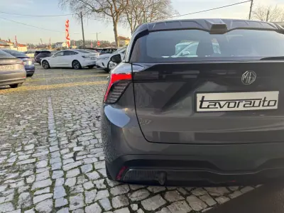 MG MG4 2022 - 18990 EUR, 77000 km - AUTO.MOTO.pt - 77000km - foto 29 de 36