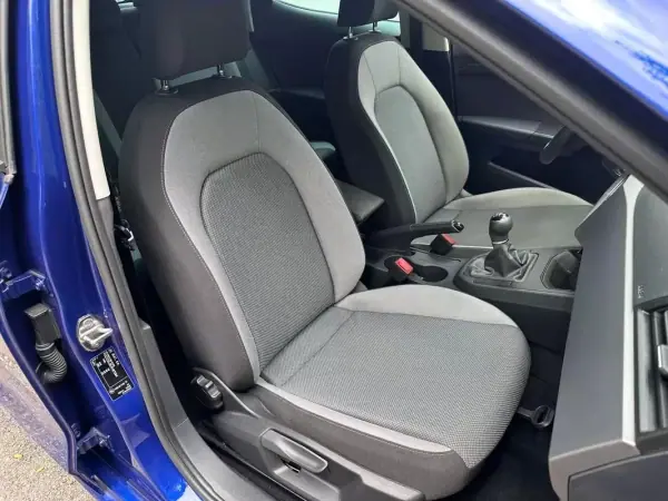 SEAT Ibiza 2020 - 12500 EUR, 41149 km - AUTO.MOTO.pt - 41149km - foto 22 de 41