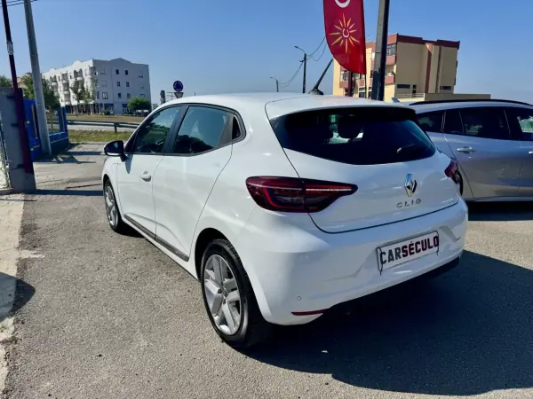 Renault Clio 2021 - 14500 EUR, 109414 km - AUTO.MOTO.pt - 109414km - foto 4 de 26