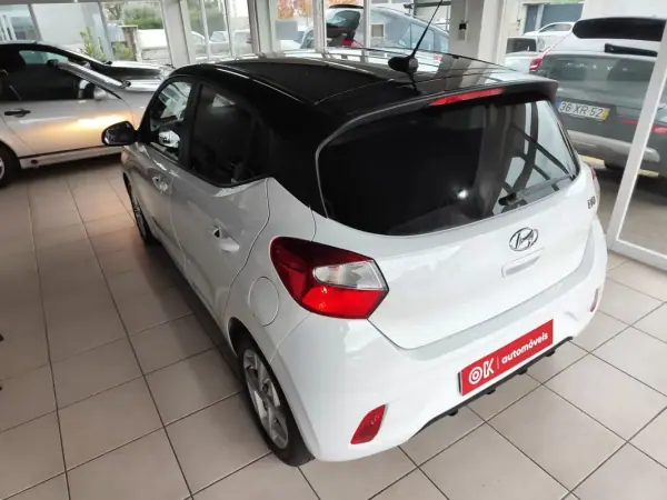 Hyundai i10 2021 - 13950 EUR, 23600 km - AUTO.MOTO.pt - 23600km - foto 8 de 37