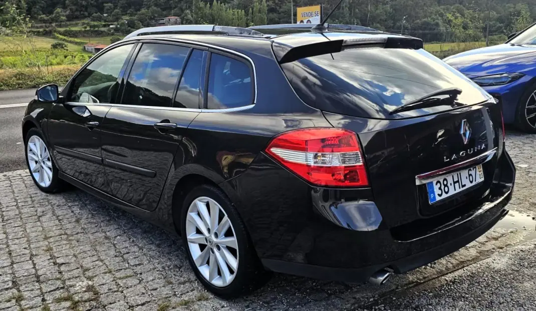 Renault Laguna Break 2009 - 7500 EUR, 225000 km - 225000km - foto 17 de 25