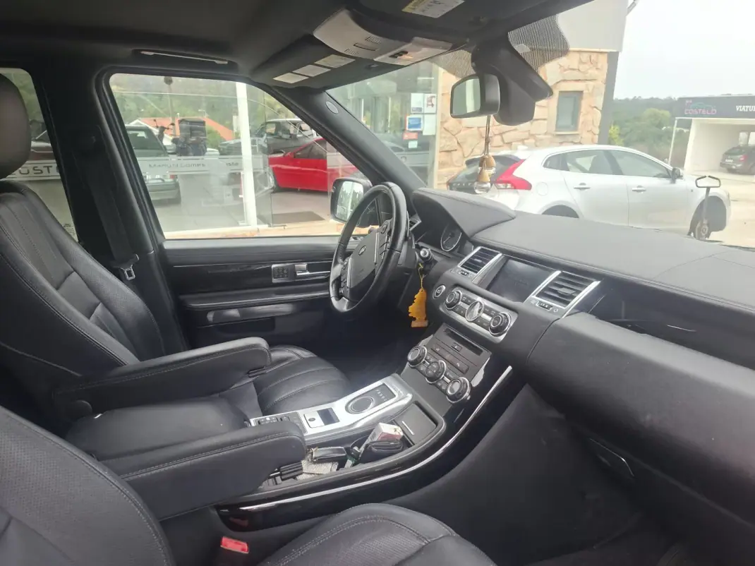 Land Rover Range Rover Sport 2012 - 23500 EUR, 114000 km - 114000km - foto 6 de 19