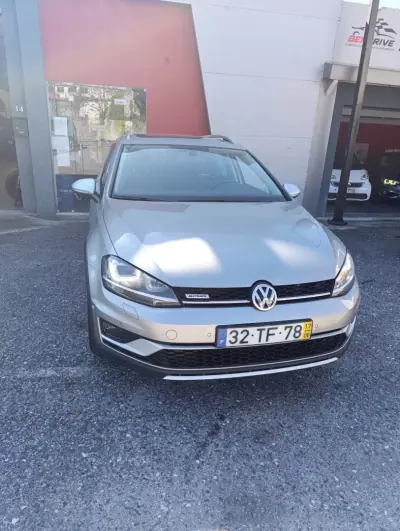 Volkswagen Golf Variant 2017 - 15900 EUR, 173000 km - AUTO.MOTO.pt - 173000km - foto 3 de 16