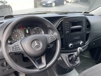 Mercedes-Benz Vito 2017 - 19900 EUR, 126000 km - 126000km - foto 11 de 13