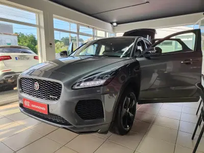 Jaguar E-Pace 2018 - 22500 EUR, 66000 km - AUTO.MOTO.pt - 66000km - foto 22 de 39