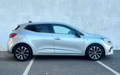 Renault Clio 2023 - 14500 EUR, 80483 km - AUTO.MOTO.pt - 80483km - foto 8 de 18