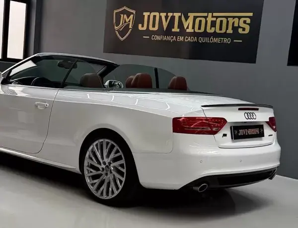Audi A5 Cabrio 2009 - 16950 EUR, 195556 km - AUTO.MOTO.pt - 195556km - foto 19 de 38