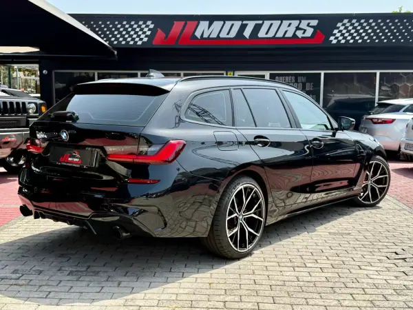 BMW 318 2021 - 28500 EUR, 159820 km - AUTO.MOTO.pt - 159820km - foto 19 de 20