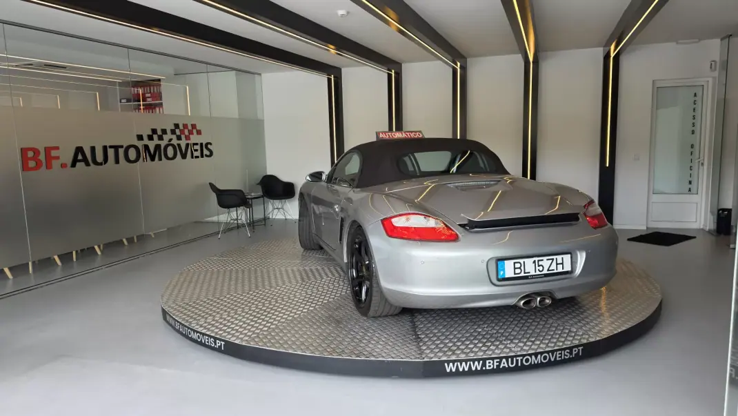 Porsche Boxster 2008 - 39900 EUR, 133697 km - 133697km - foto 16 de 64