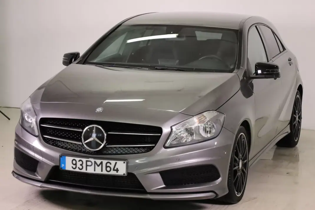 Mercedes-Benz A 200 2015 - 20950 EUR, 54047 km - AUTO.MOTO.pt - 54047km - foto 12 de 32