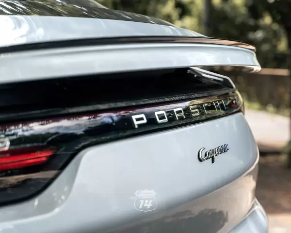 Porsche Cayenne Coupé 2021 - 73990 EUR, 30630 km - AUTO.MOTO.pt - 30630km - foto 54 de 56