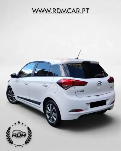 Hyundai i20 2018 - 8990 EUR, 144000 km - 144000km - foto 4 de 8