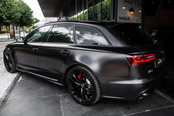 Audi RS6 Avant 2013 - 59900 EUR, 109461 km - AUTO.MOTO.pt - 109461km - foto 2 de 46