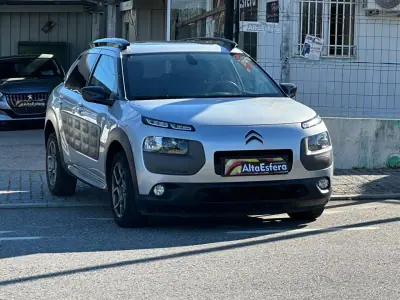 Citroën C4 Cactus 2017 - 13900 EUR, 97056 km - AUTO.MOTO.pt - 97056km - foto 10 de 28
