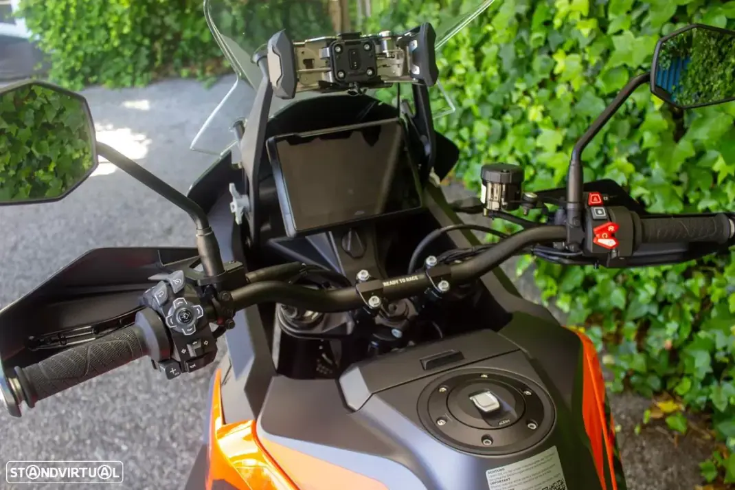 KTM 1190 RC8 R Race Spec 2023 - 17990 EUR, 16000 km - AUTO.MOTO.pt - 16000km - foto 11 de 11