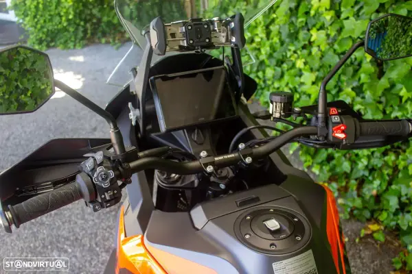 KTM 1190 RC8 R Race Spec 2023 - 17990 EUR, 16000 km - AUTO.MOTO.pt - 16000km - foto 11 de 11