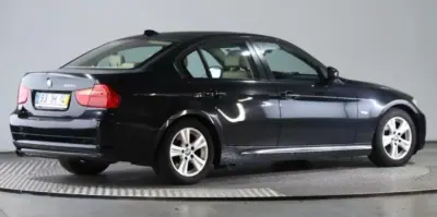 BMW 320 2009 - 11990 EUR, 198113 km - AUTO.MOTO.pt - 198113km - foto 8 de 25