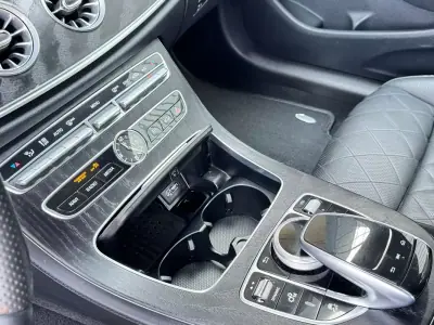 Mercedes-Benz E 53 AMG 2019 - 55800 EUR, 99400 km - 99400km - foto 23 de 50