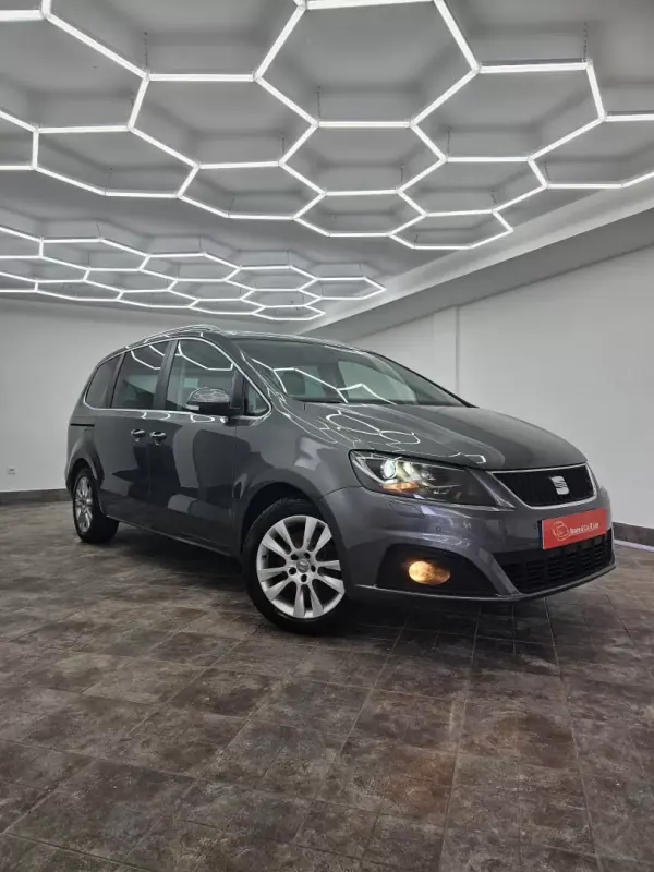 SEAT Alhambra 2011 - 12650 EUR, 216141 km - AUTO.MOTO.pt - 216141km - foto 29 de 51