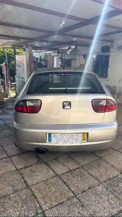 SEAT Leon 2002 - 6000 EUR, 315000 km - AUTO.MOTO.pt - 315000km - foto 3 de 14