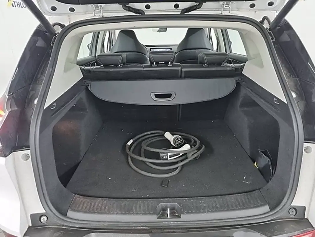 Aiways U5 2022 - 22900 EUR, 37564 km - AUTO.MOTO.pt - 37564km - foto 9 de 9