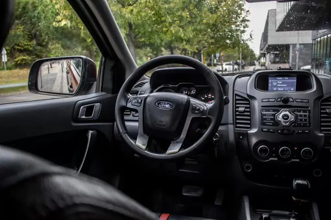 Ford Ranger 2014 - 24900 EUR, 174229 km - AUTO.MOTO.pt - 174229km - foto 35 de 39