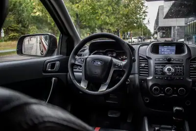 Ford Ranger 2014 - 24900 EUR, 174229 km - AUTO.MOTO.pt - 174229km - foto 35 de 39
