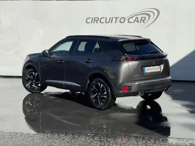 Peugeot 2008 2020 - 17850 EUR, 72571 km - AUTO.MOTO.pt - 72571km - foto 3 de 40