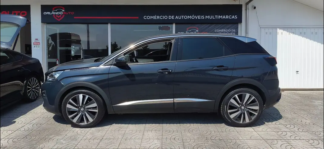 Peugeot 3008 2018 - 16950 EUR, 162684 km - 162684km - foto 4 de 15