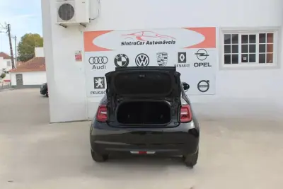 Fiat 500e C 2022 - 19980 EUR, 10413 km - AUTO.MOTO.pt - 10413km - foto 16 de 39
