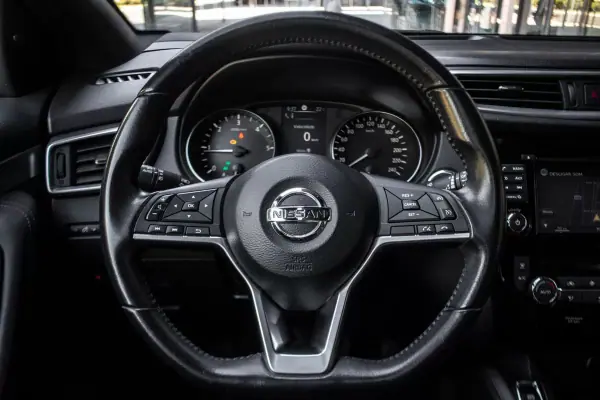 Nissan Qashqai 2018 - 19750 EUR, 88579 km - AUTO.MOTO.pt - 88579km - foto 12 de 36