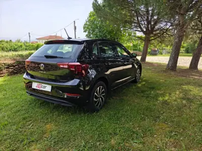 Volkswagen Polo 2022 - 16499 EUR, 56000 km - AUTO.MOTO.pt - 56000km - foto 12 de 40