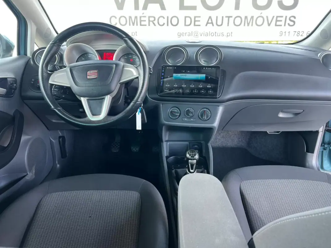 SEAT Ibiza ST 2010 - 6500 EUR, 156150 km - AUTO.MOTO.pt - 156150km - foto 7 de 10