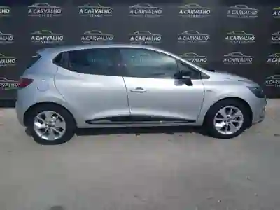 Renault Clio 2018 — foto 4 de 15