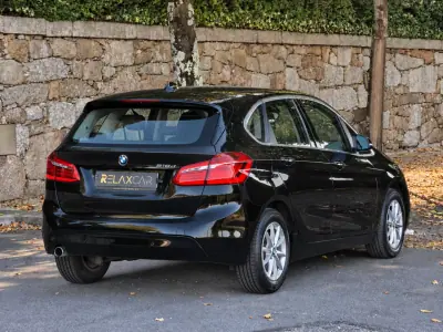 BMW 218 Active Tourer 2015 — foto 2 de 21