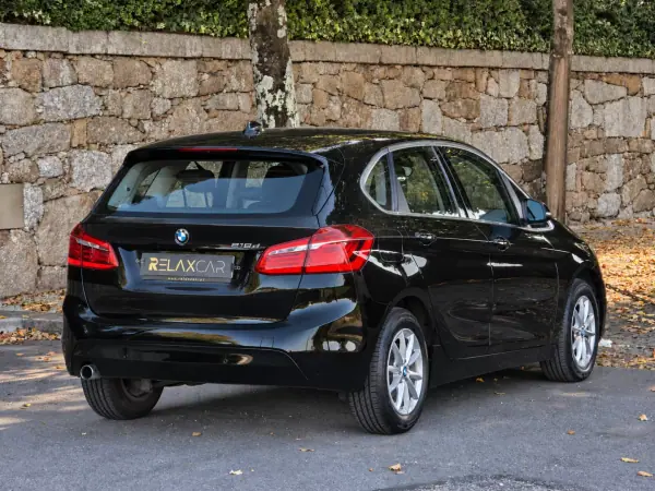 BMW 218 Active Tourer 2015 — foto 2 de 21