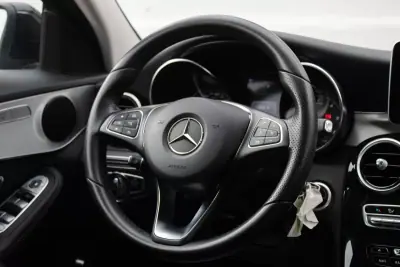 Mercedes-Benz C 220 2017 - 22750 EUR, 192000 km - AUTO.MOTO.pt - 192000km - foto 25 de 40