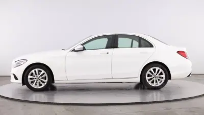 Mercedes-Benz C 300 2019 - 27990 EUR, 120000 km - AUTO.MOTO.pt - 120000km - foto 2 de 16