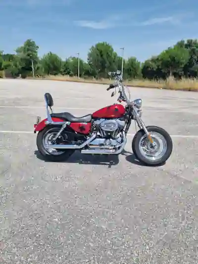 Harley-Davidson Sportster 1200 Custom 2011 - 10100 EUR, 51500 km - foto 1 de 12