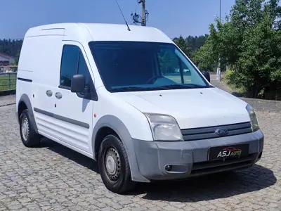 Ford Transit 2008 - 4500 EUR, 265444 km - AUTO.MOTO.pt - 265444km - foto 4 de 18