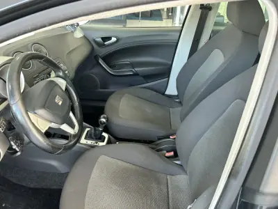 SEAT Ibiza ST 2011 - 6890 EUR, 148920 km - 148920km - foto 9 de 21