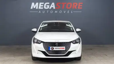 Peugeot e-208 2021 - 16350 EUR, 46000 km - AUTO.MOTO.pt - 46000km - foto 2 de 32