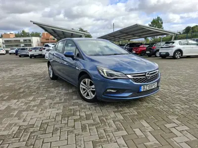 Opel Astra 2017 - 13000 EUR, 99950 km - AUTO.MOTO.pt - 99950km - foto 4 de 29