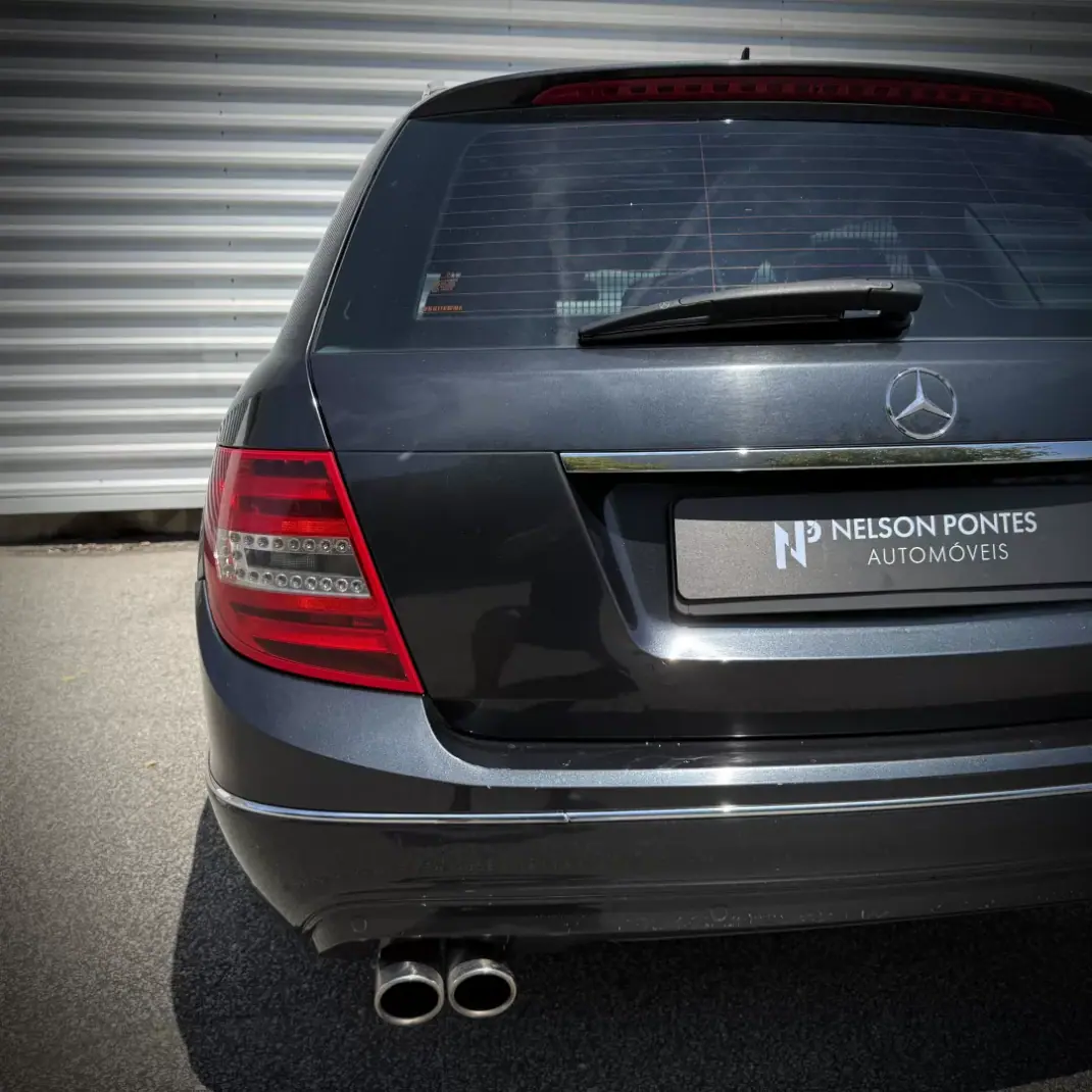 Mercedes-Benz C 180 2011 - 8900 EUR, 350000 km - 350000km - foto 10 de 28