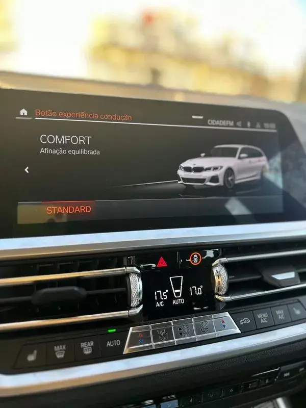 BMW 330 2019 - 30000 EUR, 206305 km - AUTO.MOTO.pt - 206305km - foto 31 de 43