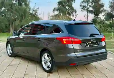 Ford Focus SW 2018 - 11901 EUR, 159999 km - AUTO.MOTO.pt - 159999km - foto 3 de 8